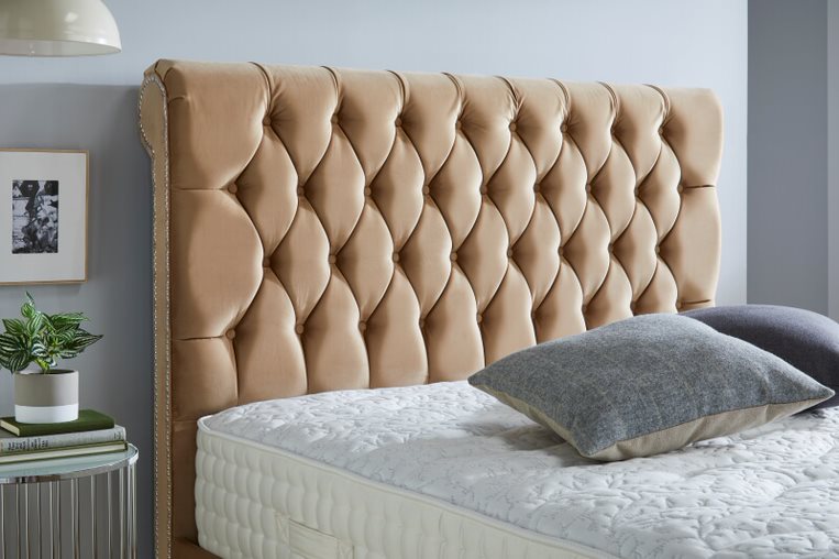 Chicago Ottoman Bed Frame